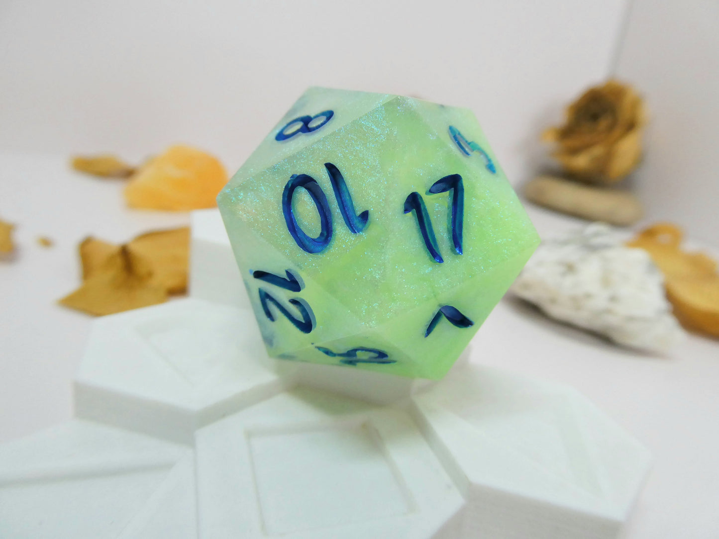 Ectoplasm Oversized d20